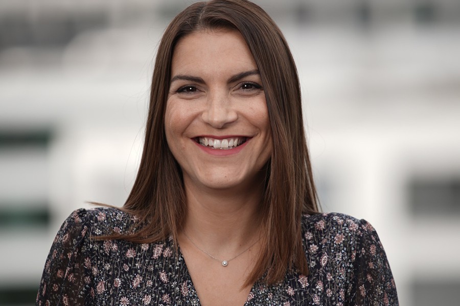 Angeles Gil, Head of Customer Service für Romande Energie: «OMS-Dienstleistungen von enersuisse ermöglichen rasche Umsetzung von Inhalten»