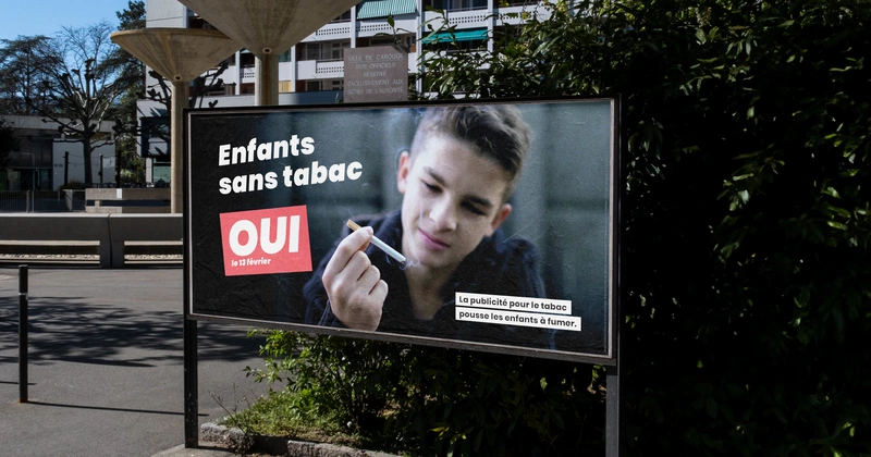 Plakat der Kampagne «Kinder ohne Tabak» der Gesundheitsorganisationen wie Krebsliga und Lungenlig