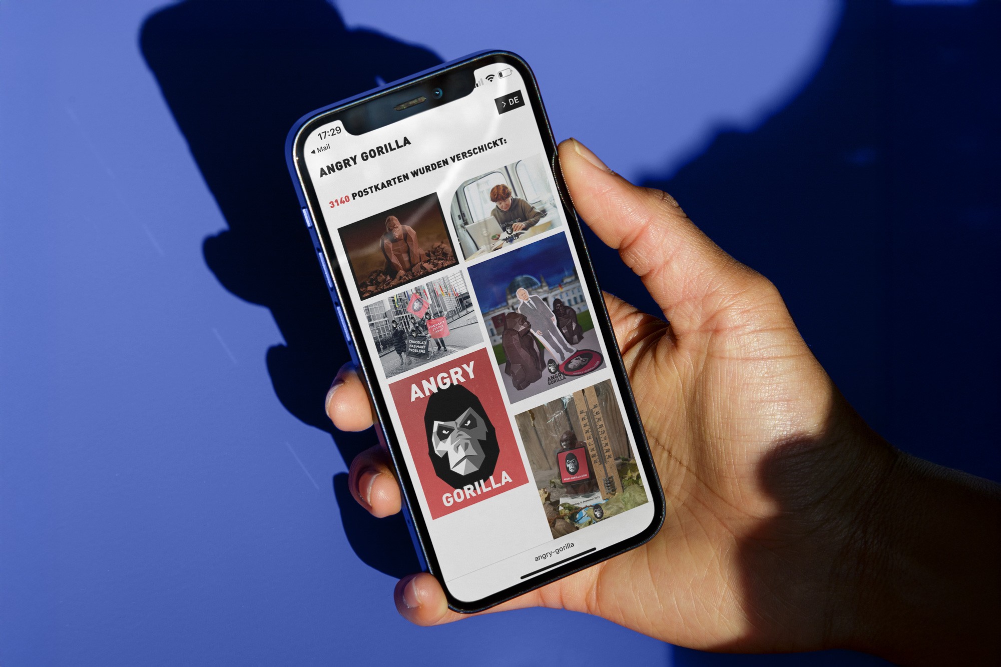 Mobile Ansicht der Webseite für Angry Gorilla Postkartenaktion