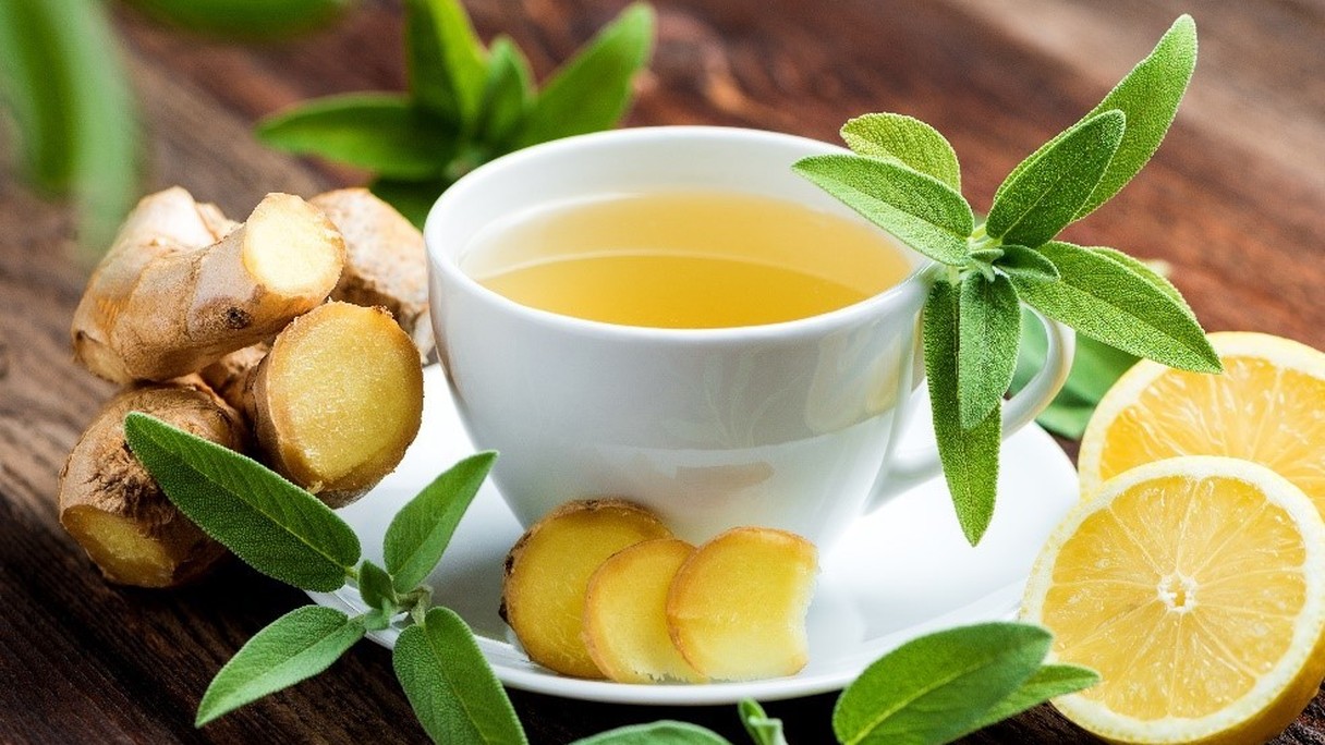 Suppe mit klarer Brühe