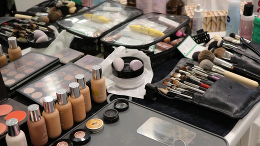 Bild von Werkstattbesuch bei SRF: «Maske & Ausstattung»