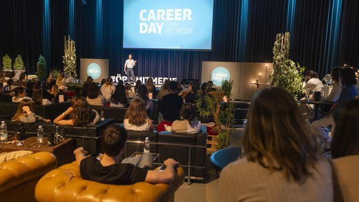 Bild von Das war der erste Career Day «Öpis mit Medie»