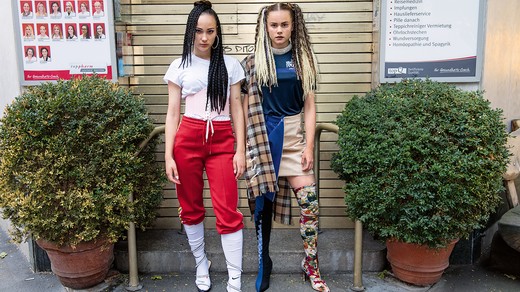 Bild von Frauenfussball: ein Spiegel der Gesellschaft