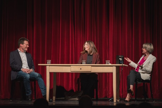 Bild von MäntigApéro: Menschen bewegen