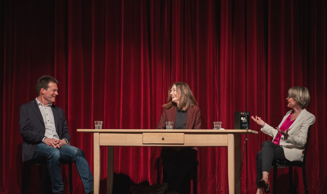 Bild von MäntigApéro: Menschen bewegen