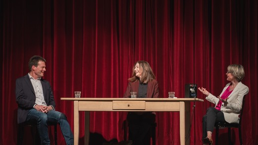 Bild von MäntigApéro: Menschen bewegen