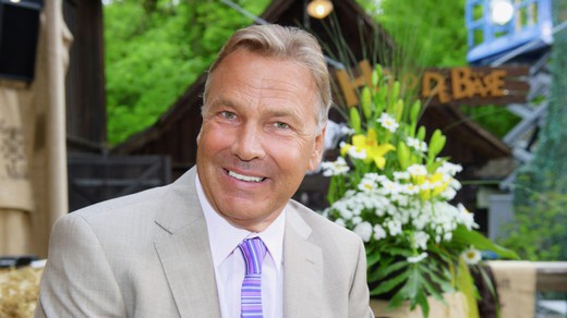 Bild von SRF gedenkt Kurt Zurfluh