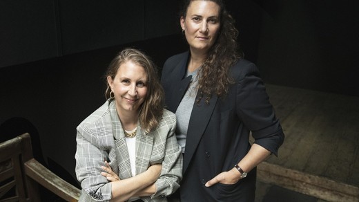 Bild von Sektion 2 besucht das Styling-Team von SRF