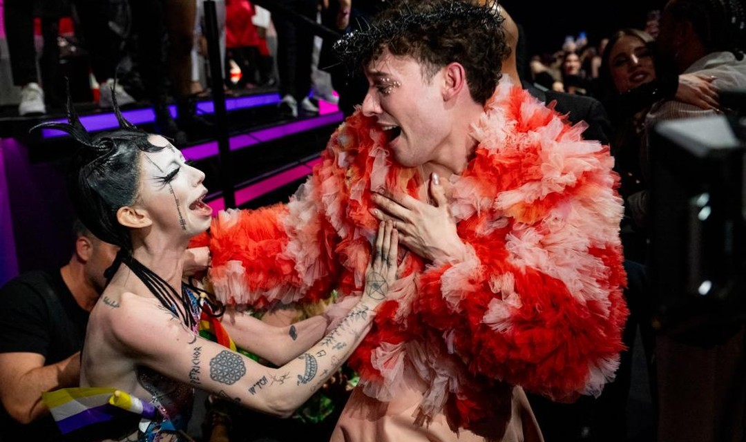 Nemo erhält Gratulationen von der italienischen ESC-Teilnehmerin