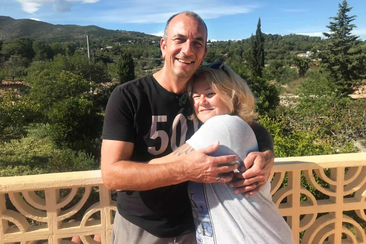 Ehepaar Ralf und Corinne Waldburger an der Costa Blanca