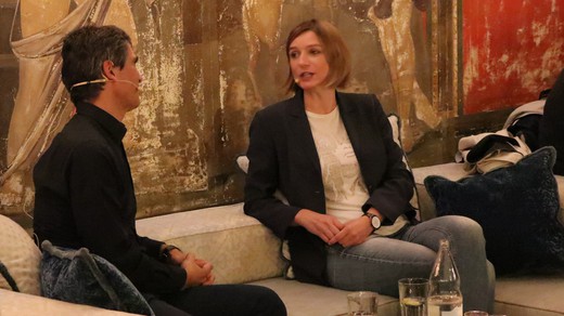 Bild von Von «Brexit» bis «Bratwurst» - Henriette Engbersen zu Gast in Romanshorn