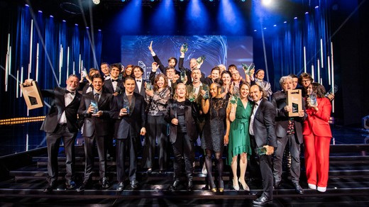 Bild von Schweizer Filmpreis 2023: Quartz-Trophäen für «Drii Winter» und «Cascadeuses»