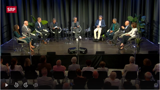 Bild von Live Podium mit Livestream