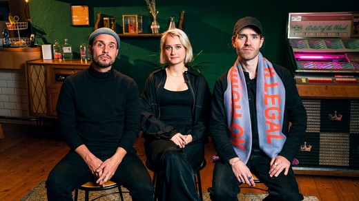 Bild von «Neu aufgelegt: Mani Matter 2022» mit Loco Escrito, Lo & Leduc und Veronica Fusaro