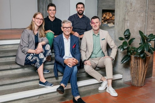 Bild von Neues Team beim «Wort zum Sonntag»