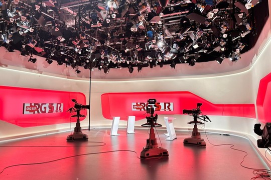 Bild von SRG begrüsst die Ablehnung der Halbierungsinitiative durch Bundesrat