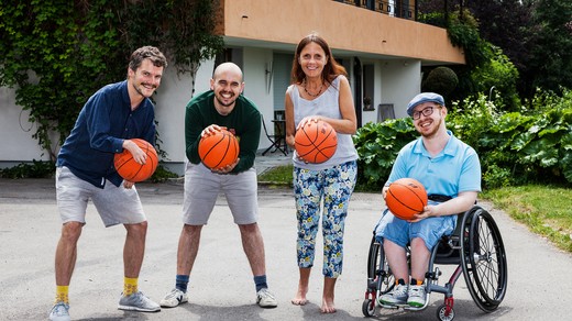 Bild von «Tabu»: die Doku-Comedy-Reihe mit Renato Kaiser