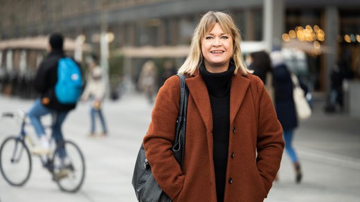 Bild von «Puls»: Ständig am Screen – Kontrollverlust durch Handy & Co.