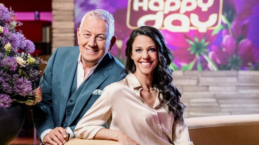 Bild von «Happy Day»: Der Ferienflieger hebt wieder ab