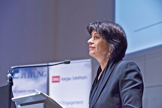 Bild von Bundesrätin Leuthard gibt grünes Licht für Werbeallianz