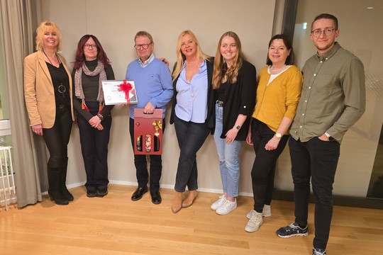 Bild von Die 75. Generalversammlung der SRG Obwalden mit Ehrengast Röbi Koller