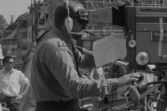 Bild von SRF Archiv braucht Sie und Ihre Erinnerung