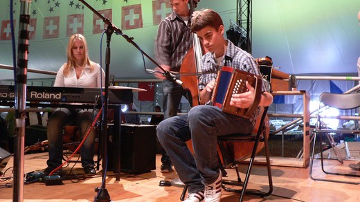 Bild von «Folklorenachwuchs 2016»: Live-Übertragung auf SRF Musikwelle