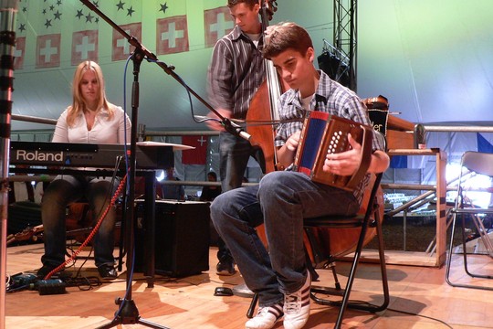 Bild von «Folklorenachwuchs 2016»: Live-Übertragung auf SRF Musikwelle