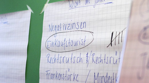 Bild von Radio SRF 3: Schweizer Wort des Jahres ist Einkaufstourist