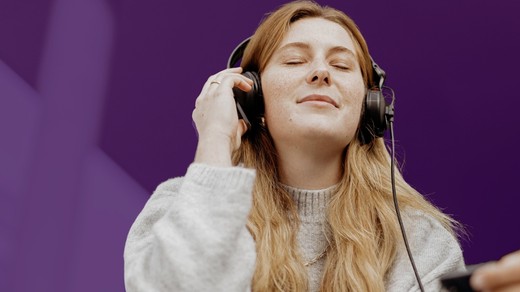 Bild von Resonanzradar #18: Podcasts boomen. Trotzdem hören 85 Prozent unserer Umfrageteilnehmenden täglich Radio