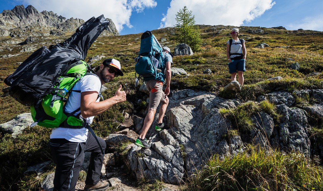 Moderator Manu Burkart beim Aufstieg.