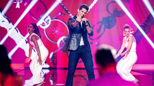 Bild von «Hello Again!» mit Beatrice Egli und Franco Marvulli