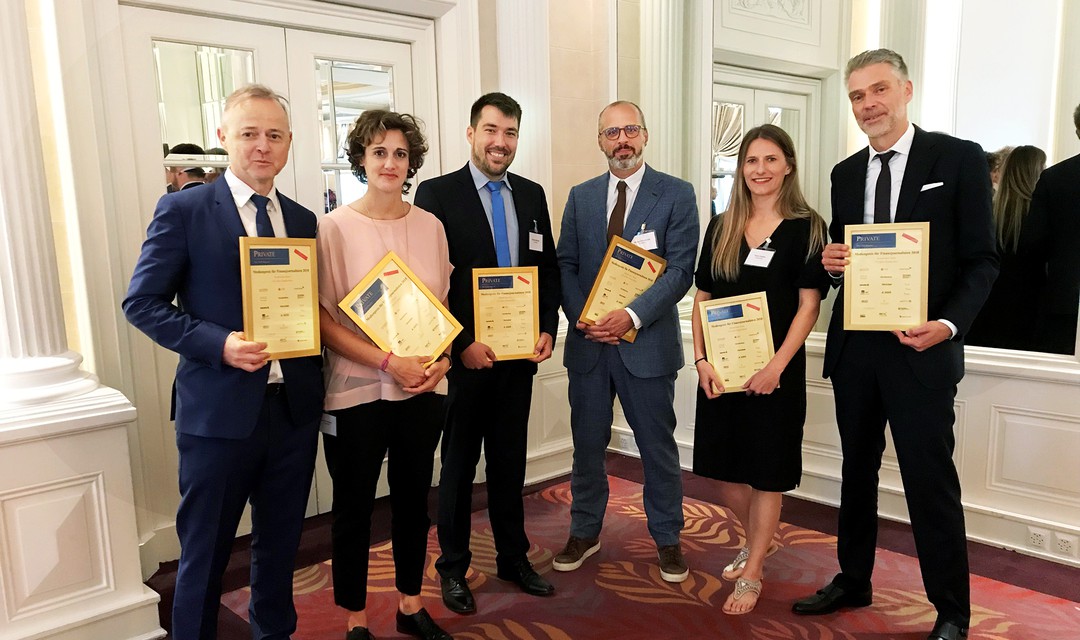 Team der Rundschau am Medienpreis des «Private»-Magazins. Gewonnen Finanzjournalisten.
