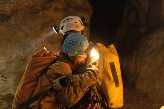 Bild von Internationaler Zweiteiler: «Riesending – Jede Stunde zählt»