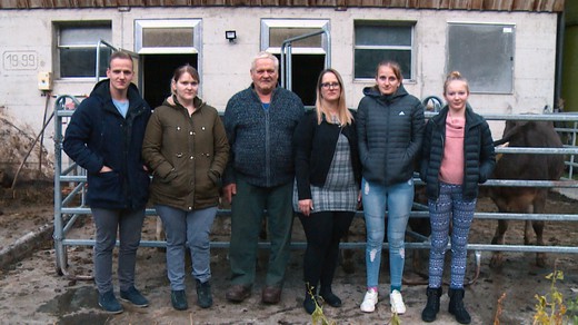 Bild von «DOK»: Schicksal einer Bergbauernfamilie