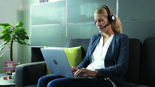 Bild von Live-Untertitelung erstmalig als Cloud-Lösung