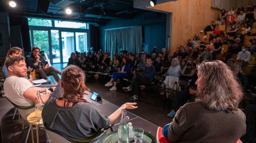 Bild von Drehbücher, Serien und Aliens: Das war der «SRF Writer's Day 2021»