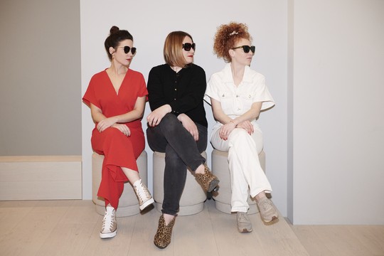 Bild von Das Leben aus Frauenperspektive: Der neue SRF-Podcast «Zivadiliring»