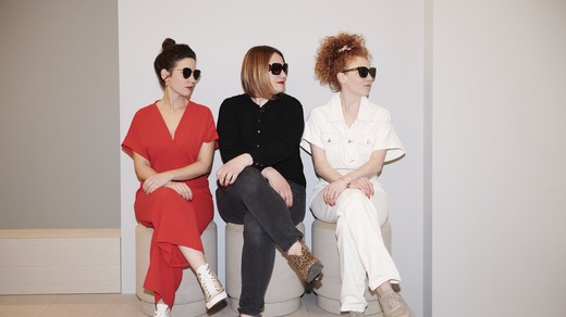 Bild von Das Leben aus Frauenperspektive: Der neue SRF-Podcast «Zivadiliring»