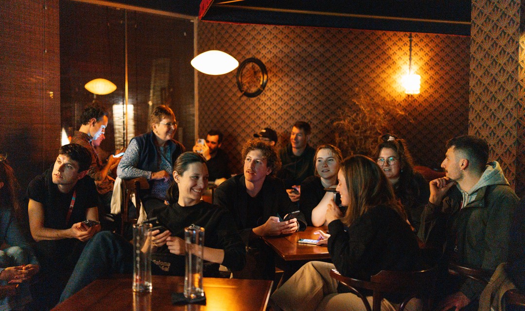 Bild von Film, Leidenschaft und SRG-Förderung – ein inspirierender Abend in Zug