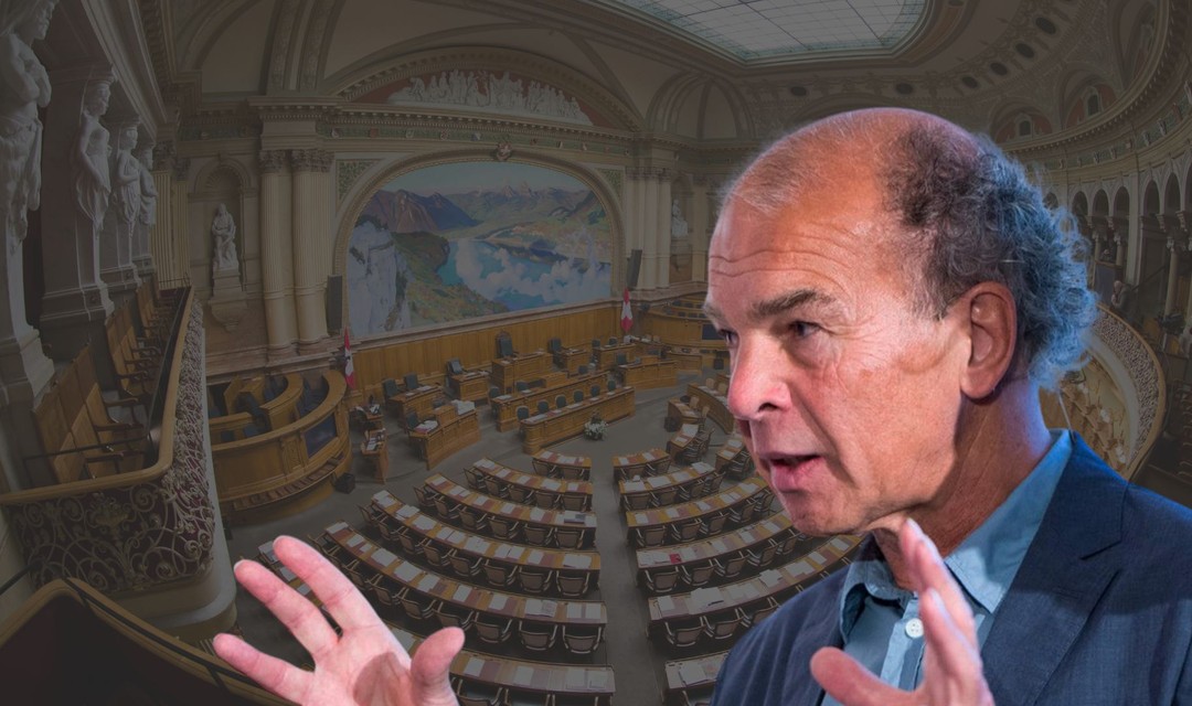 Philipp Cueni mit dem Saal des Nationalrates des Bundeshauses im Hintergrund