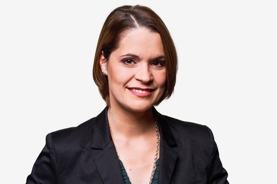 Bild von SRF Sport: Michèle Schönbächler kommentiert Langlauf