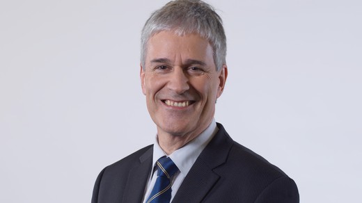 Bild von SWI swissinfo.ch: Direktor Peter Schibli geht in Pension