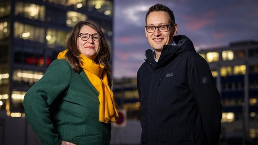 Bild von Diese SRF-Korrespondent:innen erhalten die Goldene Feder 2025