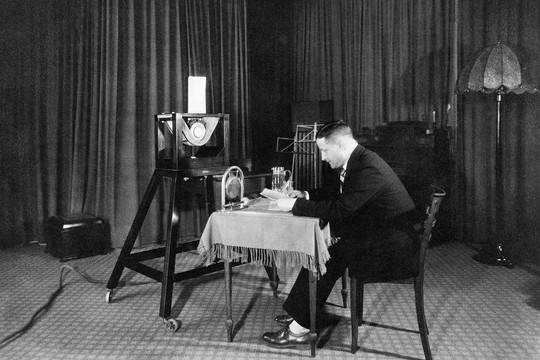 Bild von 100 Jahre SRG Region Basel: Vom Radio-Pionier zur Stimme der Region