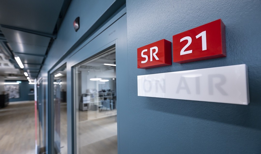 Bild von Führung durchs SRF-Studio in Basel