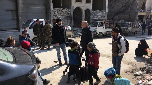 Bild von «Nachgefragt»: Was ist eigentlich «Embedded Journalism»?