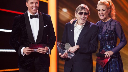 Bild von «SwissAward» 2015: Polo Hofer ist «Schweizer des Jahres» 