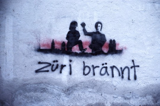 Bild von Begleitprogramm zum neuen Schweizer «Tatort – Züri brännt»