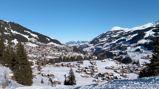 Bild von «SRF bi de Lüt – Unser Dorf» in Adelboden BE: Start der neuen Staffel